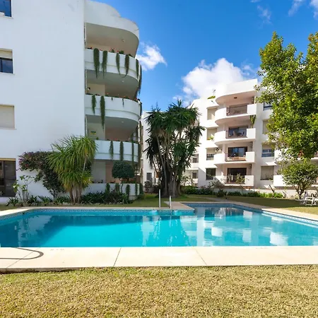 Puerto Banus Two Bedroom Luxurious With Parking Apartment Marbella
